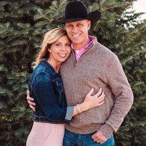 Meet your Posher, Troy